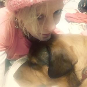 Meet your Posher, Laura